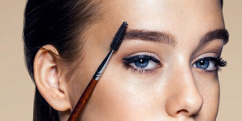 Як підібрати правильну форму брів?
