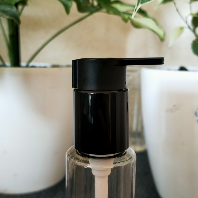 Дозатор 24/410, чорний, глянсовий, з фіксатором