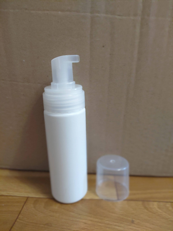 Піноутворювач 200 мл "КОЛОР" білий