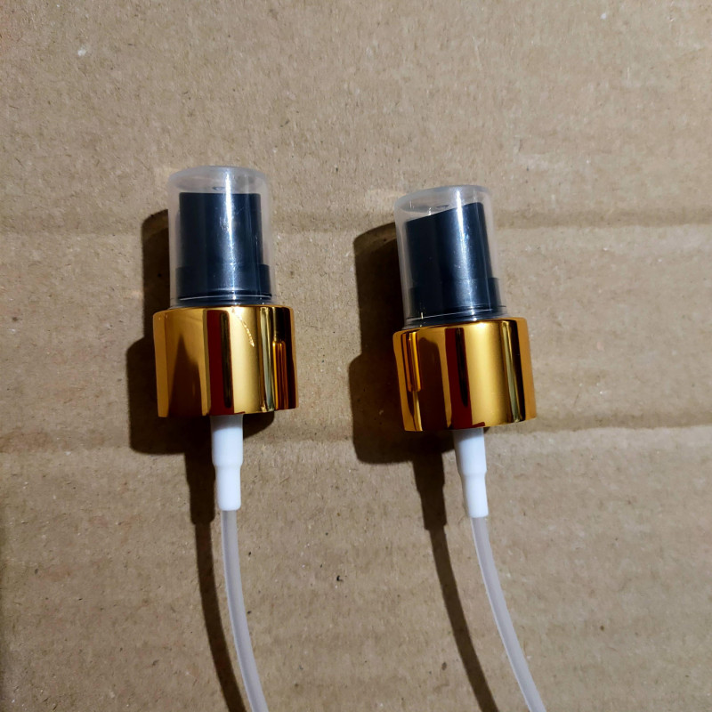 Розпилювач 24/410 золото/чорний