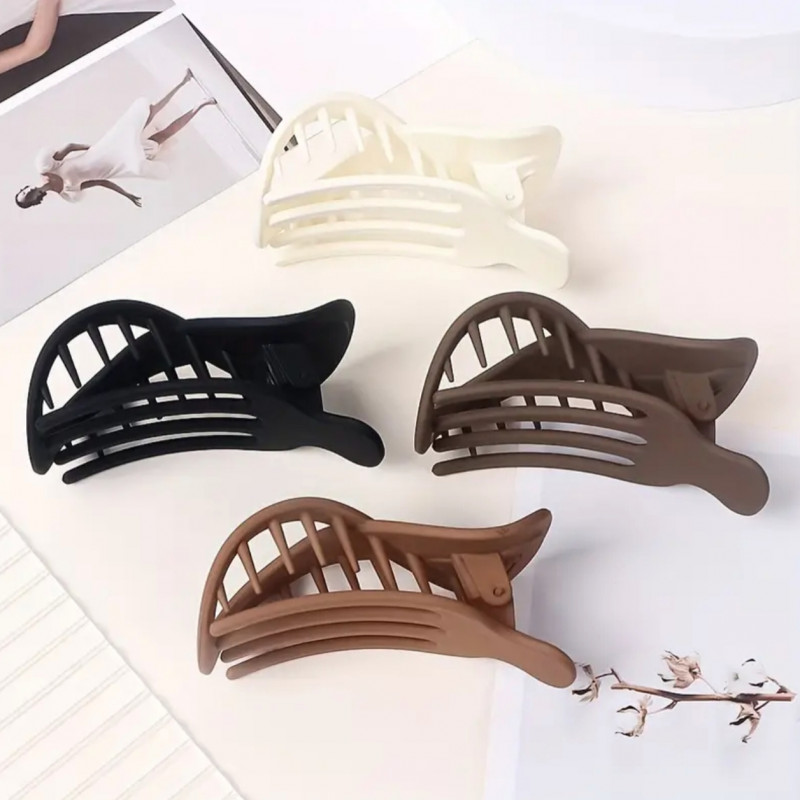 Заколка пластикова у вигляді вісімки, кольори в асортименті