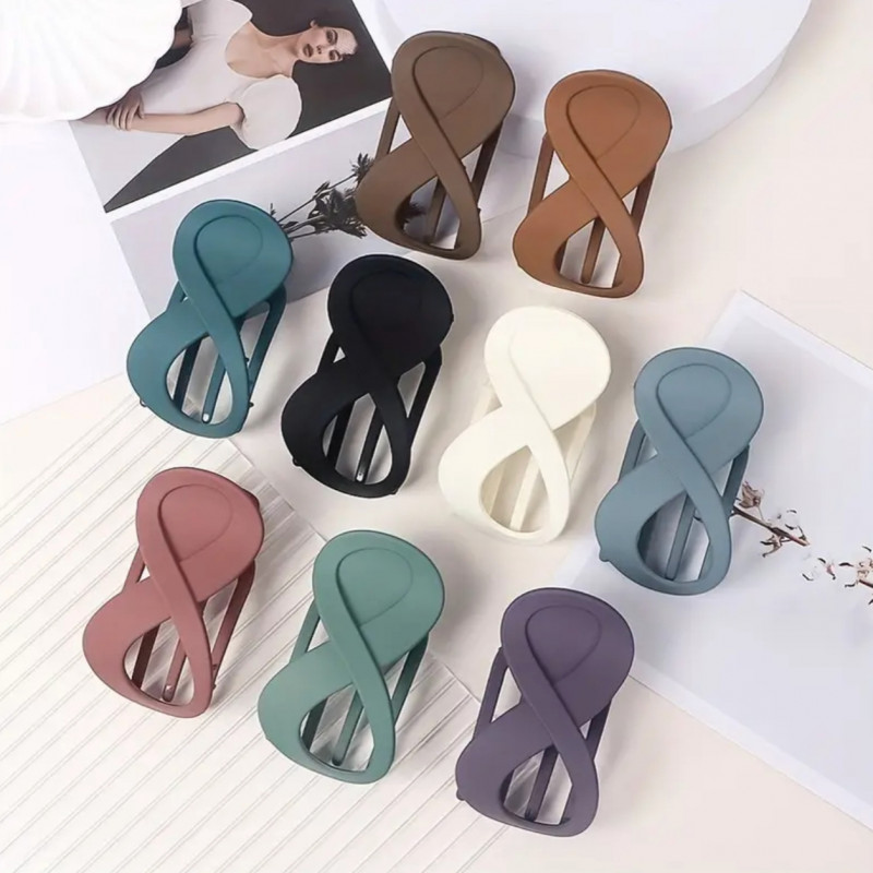 Заколка пластикова у вигляді вісімки, кольори в асортименті