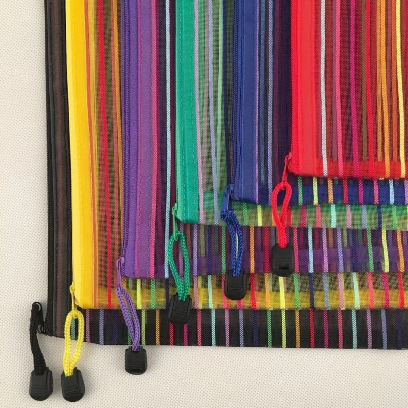 Сумочка 23 х 12 см, сітчаста синя з блискавкою, нейлон