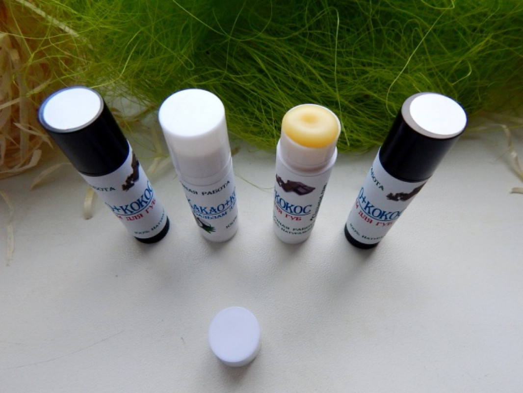 Бальзам для губ «Какао + кокос»