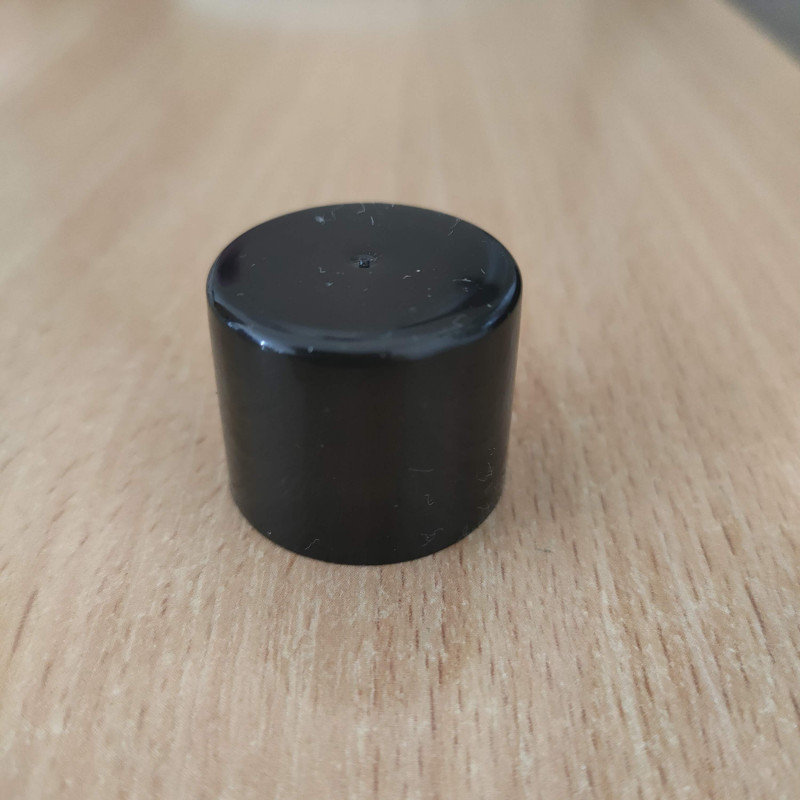 Звичайна 24/410 чорна з пижом