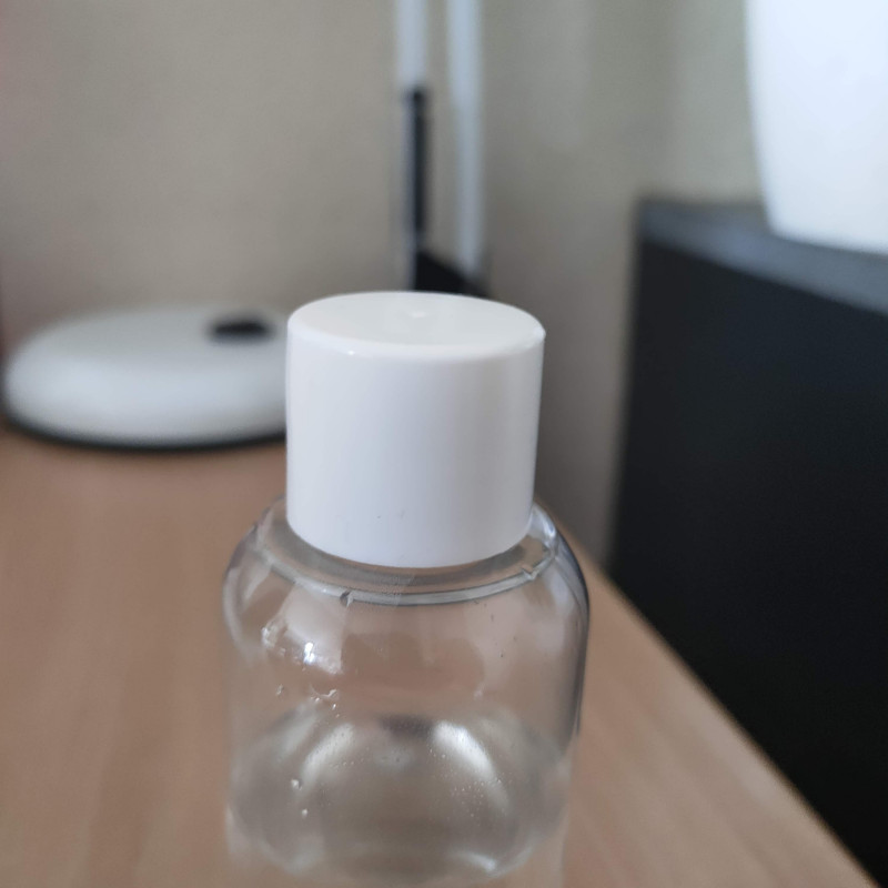 Звичайна 24/410 біла з пижом