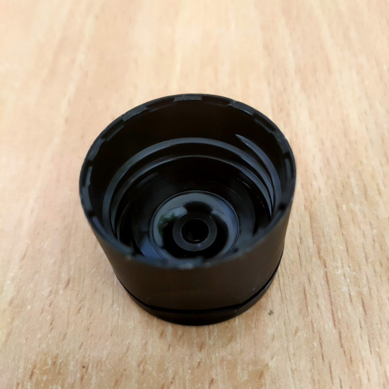 Фліп-топ 28/410 чорний матовий