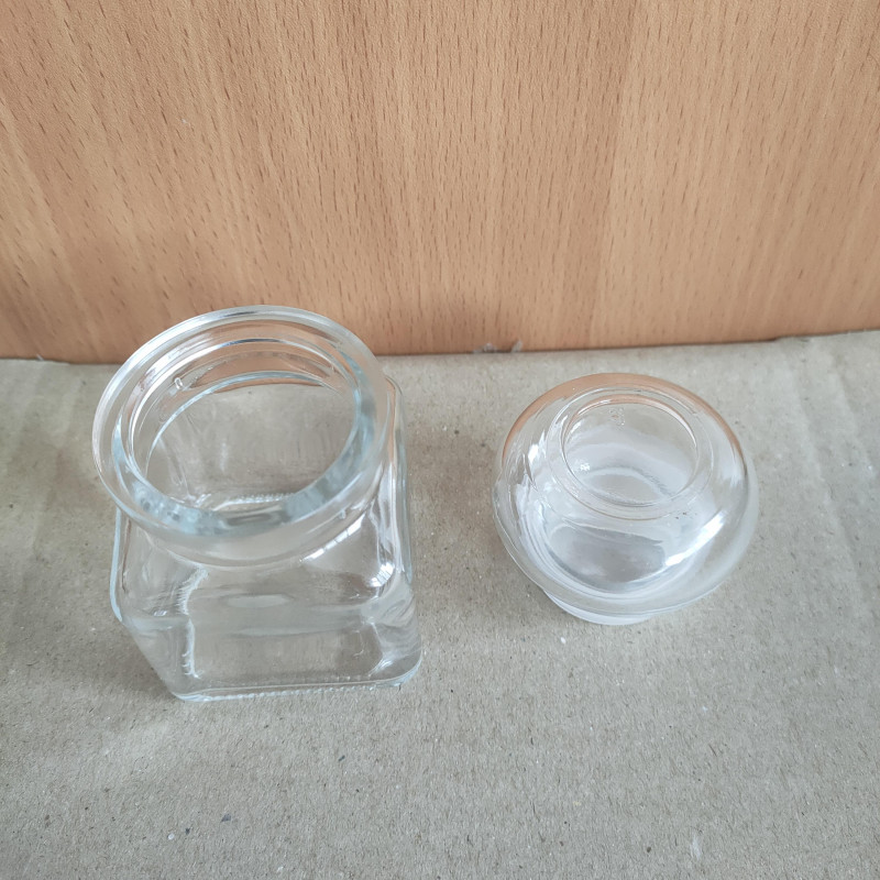 Баночка "НІКОЛЕТТА" 120 мл, з кришкою для спецій